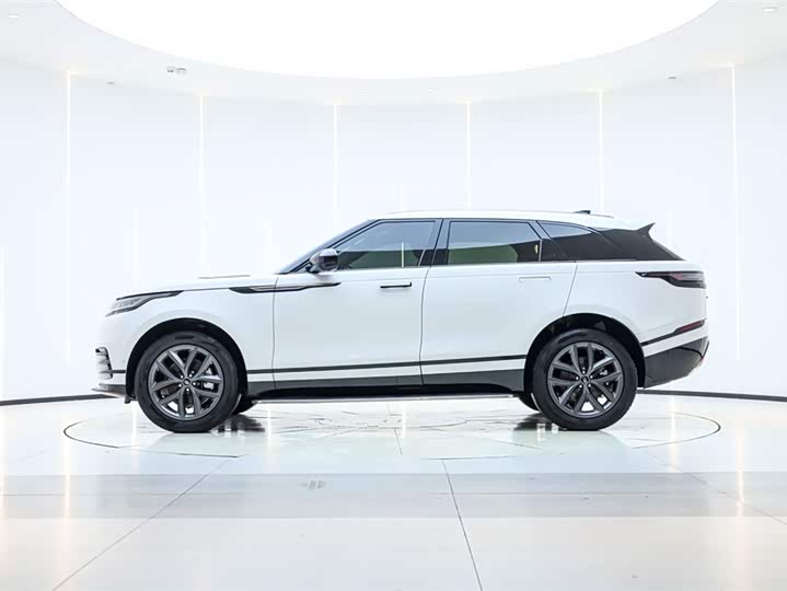 Фото 7 - Land Rover Range Rover Velar