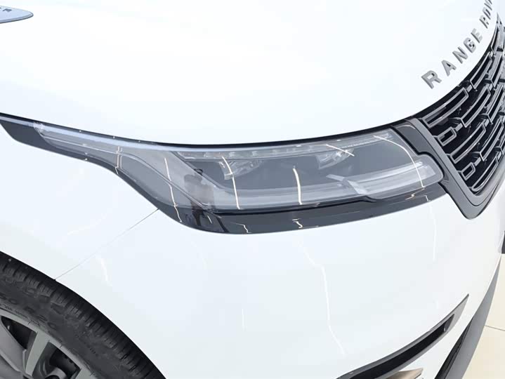 Фото 8 - Land Rover Range Rover Velar