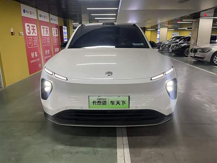 Фото 3 - Nio EC6