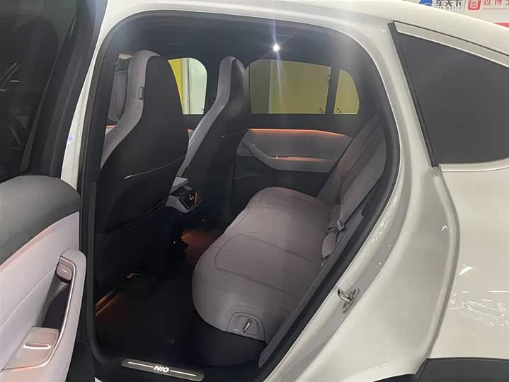 Фото 8 - Nio EC6