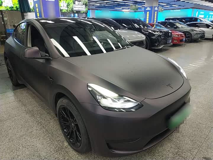 Фото 4 - Tesla Model Y