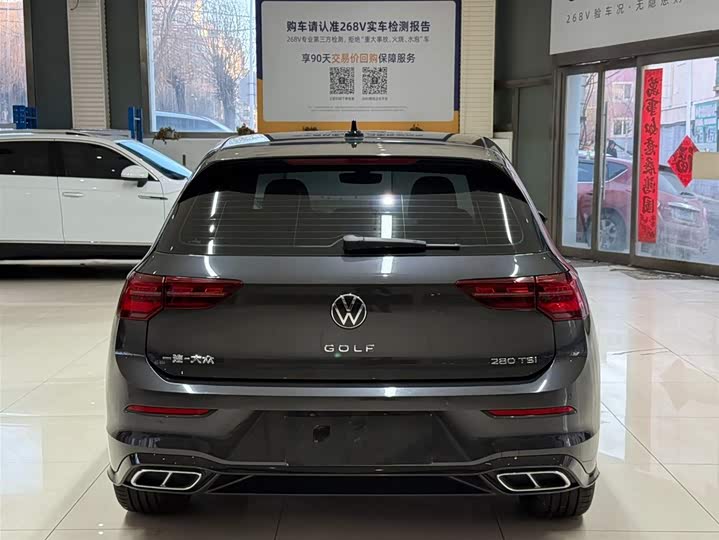 Фото 5 - Volkswagen Golf