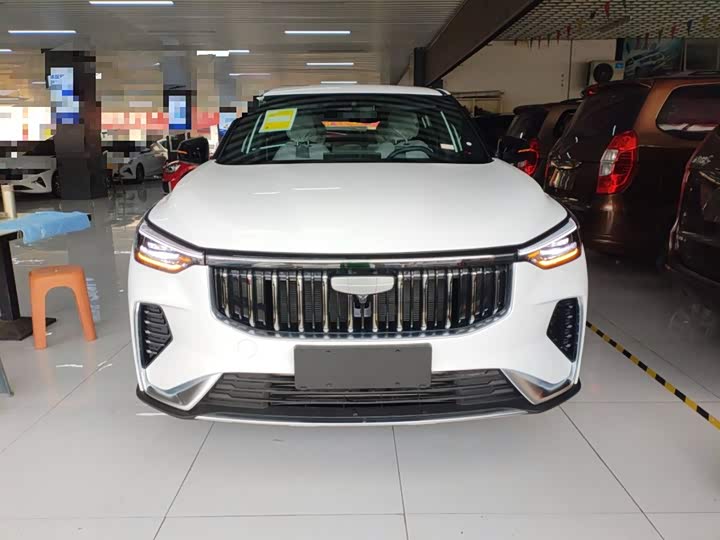 Фото 3 - Geely Atlas