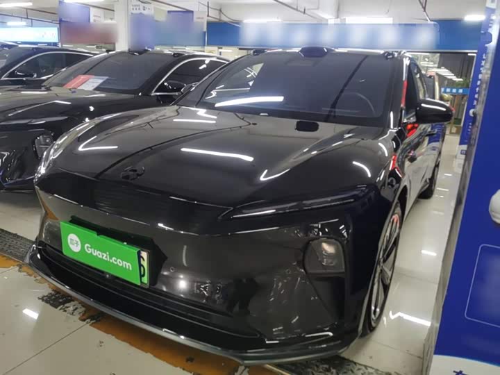 Фото 1 - Nio ET5T