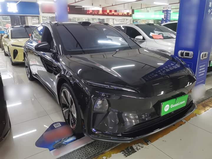 Фото 4 - Nio ET5T