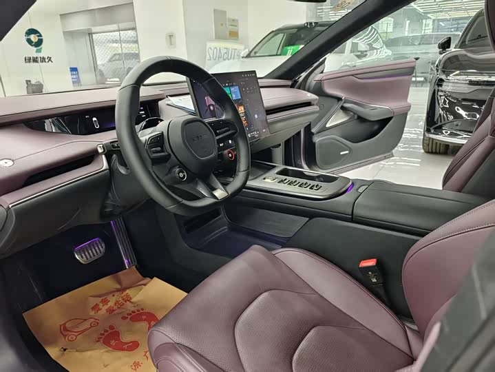 Фото 9 - Xiaomi SU7