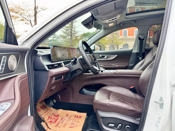 Фото 7 - Chery Tiggo 8 Pro