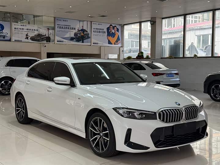 Фото 3 - BMW 3 Series