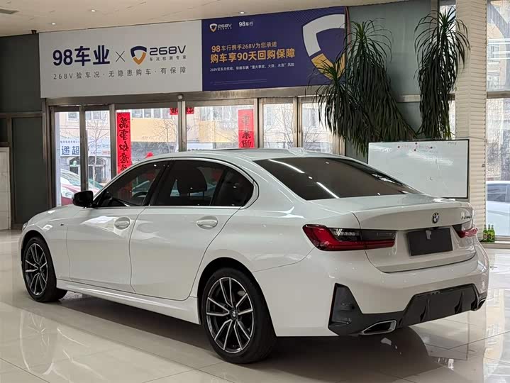 Фото 6 - BMW 3 Series