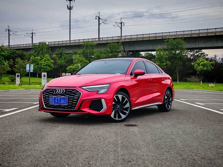 Фото 1 - Audi A3