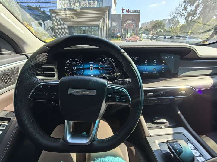 Фото 8 - Jetour X95