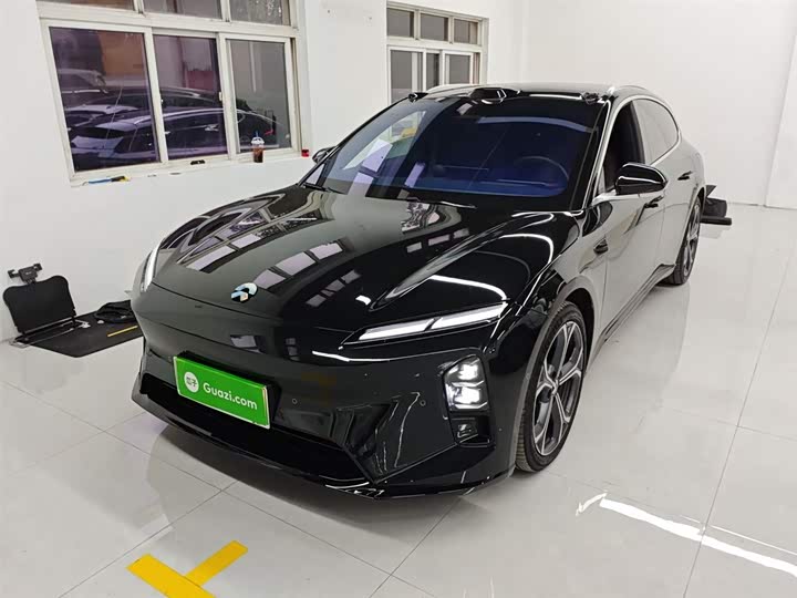 Фото 2 - Nio ET5T