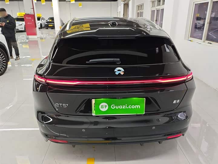 Фото 6 - Nio ET5T