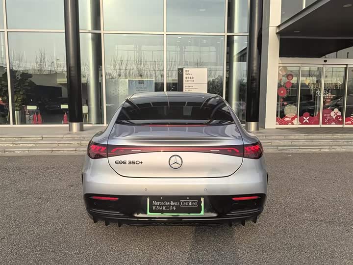 Фото 5 - Mercedes-Benz EQE