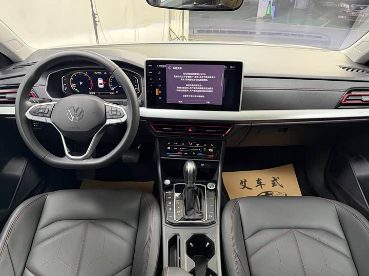 Фото 8 - Volkswagen Lavida