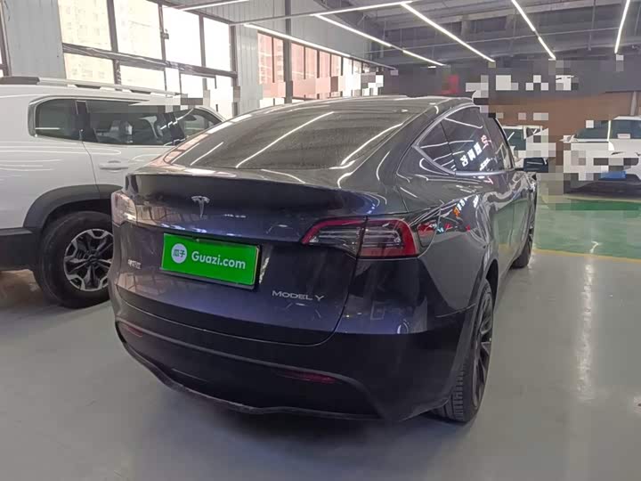 Фото 7 - Tesla Model Y