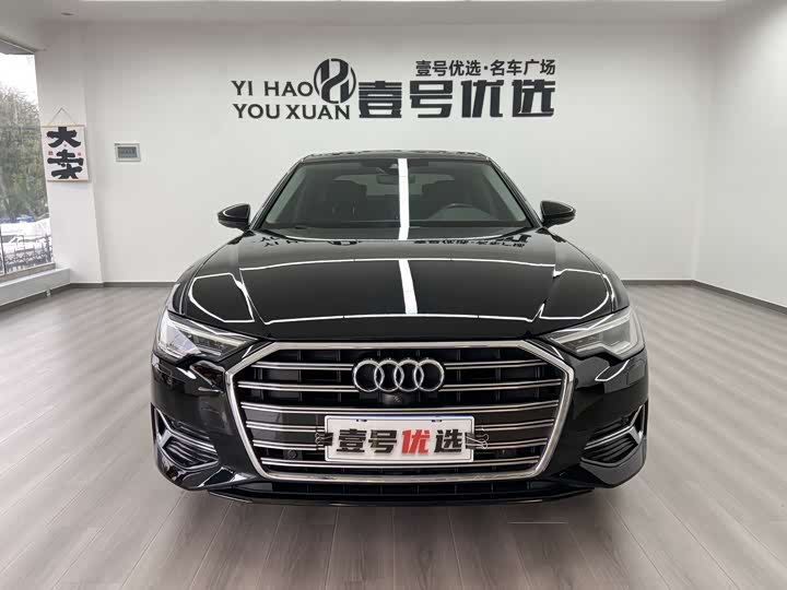 Фото 2 - Audi A6L