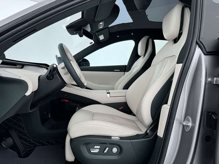 Фото 3 - Xiaomi YU7