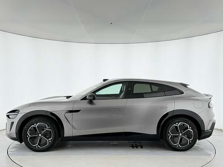 Фото 8 - Xiaomi YU7