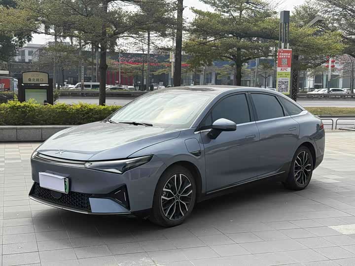 Фото 1 - XPeng P5