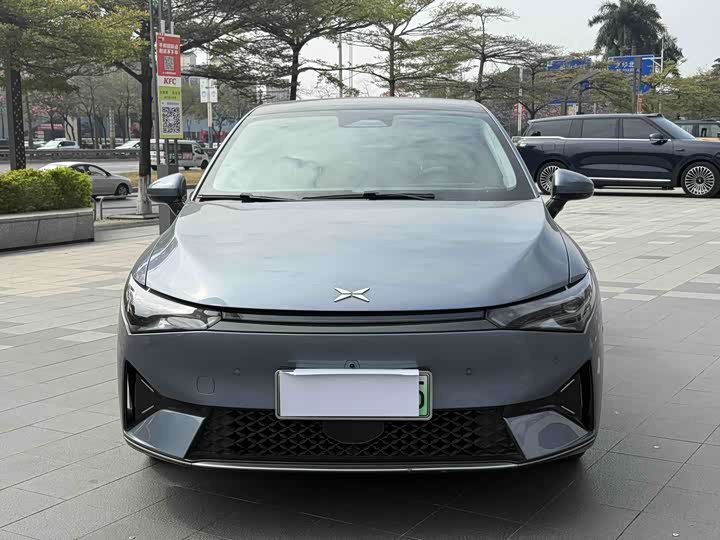 Фото 2 - XPeng P5