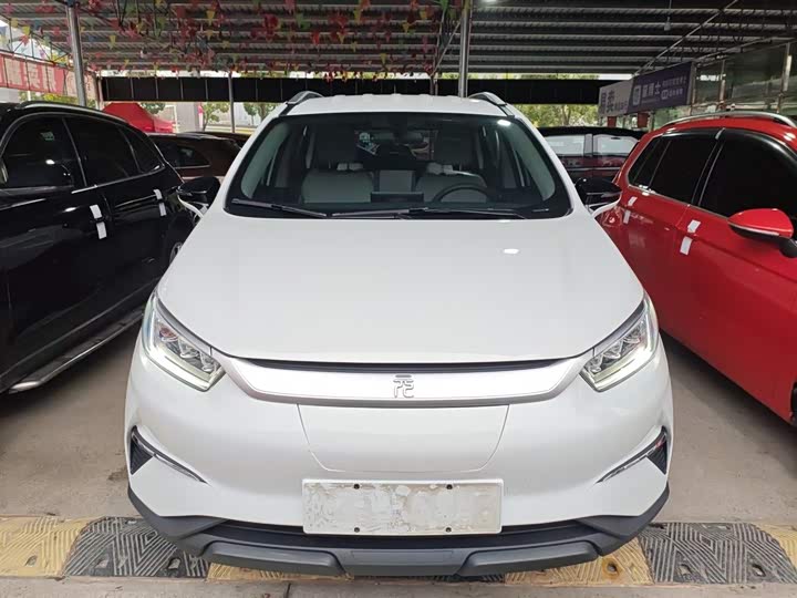 Фото 3 - BYD Yuan Pro