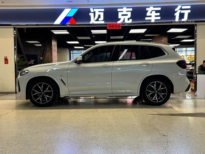 Фото 2 - BMW X3