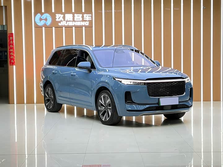 Фото 3 - LiXiang One