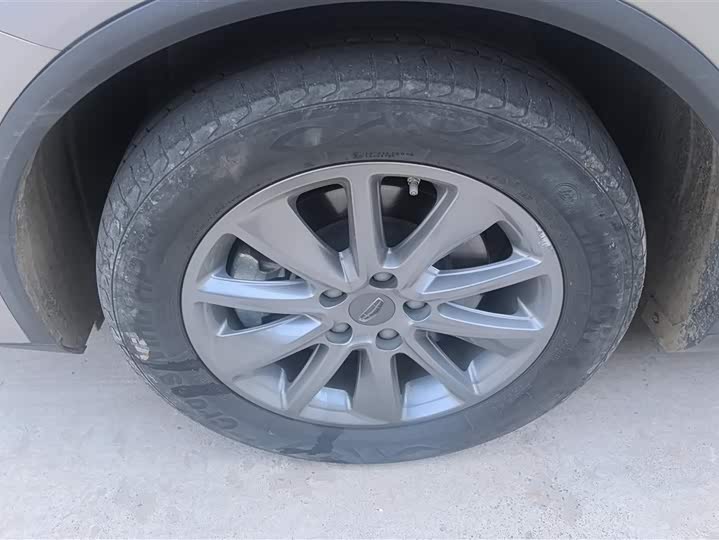 Фото 6 - Geely Jiaji