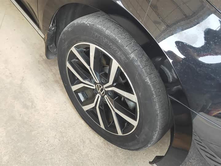 Фото 6 - Volkswagen Magotan