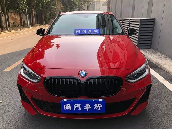 Фото 2 - BMW 1 Series