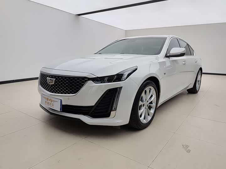 Фото 1 - Cadillac CT5