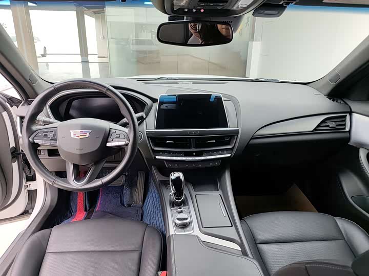 Фото 9 - Cadillac CT5