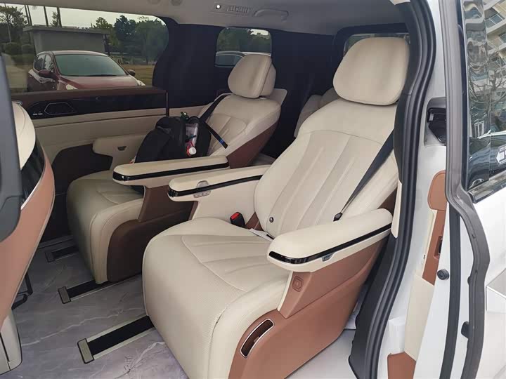 Фото 5 - BYD Xia