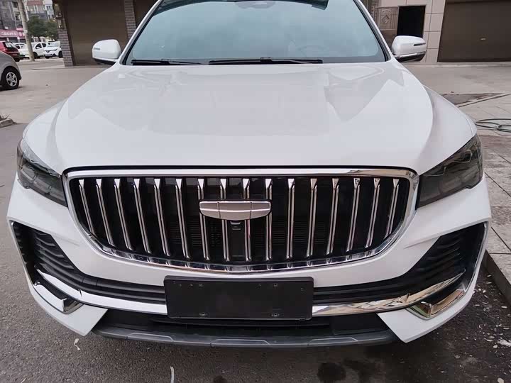 Фото 1 - Geely Monjaro