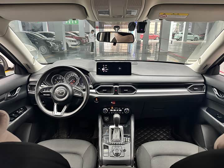 Фото 8 - Mazda CX-5