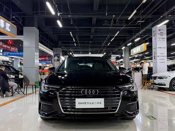 Фото 2 - Audi A6L