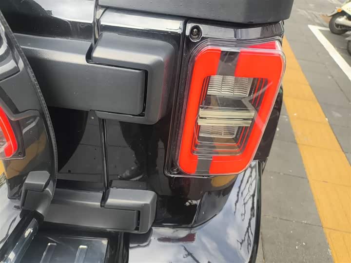 Фото 8 - BAIC Beijing BJ40