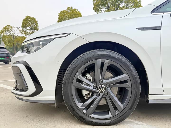 Фото 6 - Volkswagen Golf