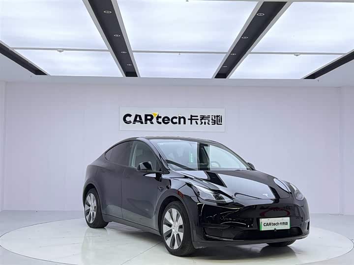 Фото 7 - Tesla Model Y