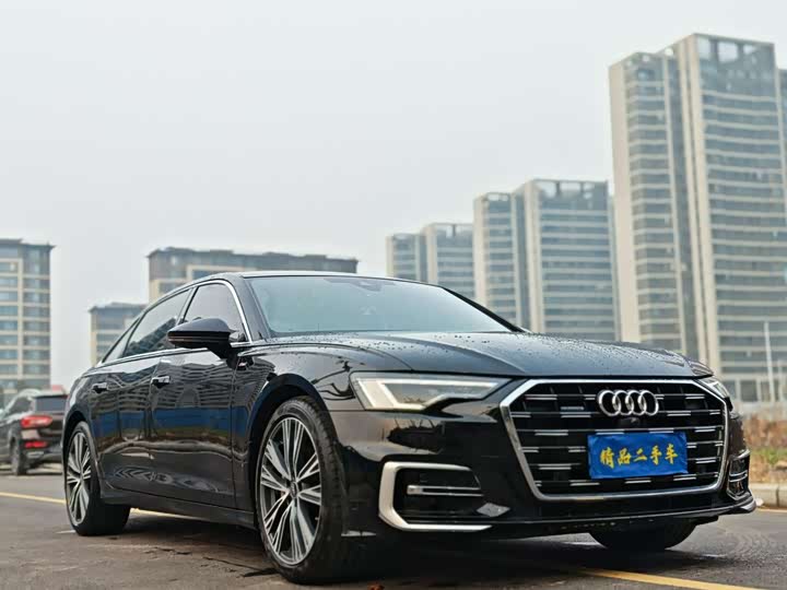 Фото 3 - Audi A6L