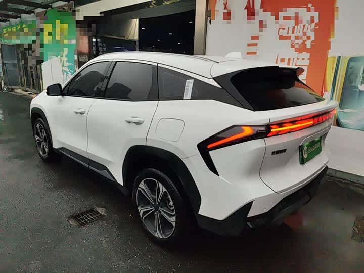 Фото 5 - Geely Galaxy L7