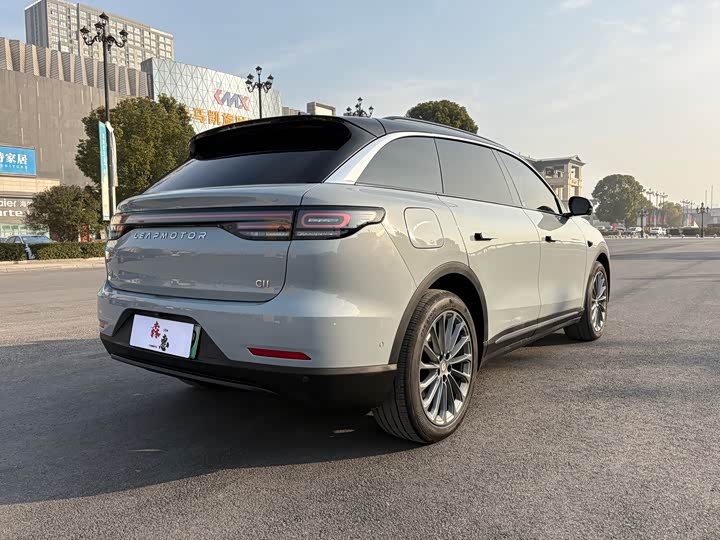 Фото 9 - Leapmotor C11