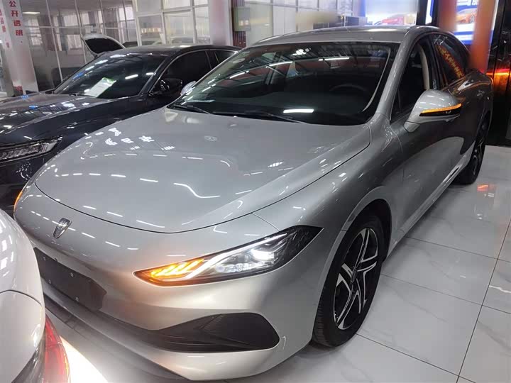 Фото 3 - Roewe D7