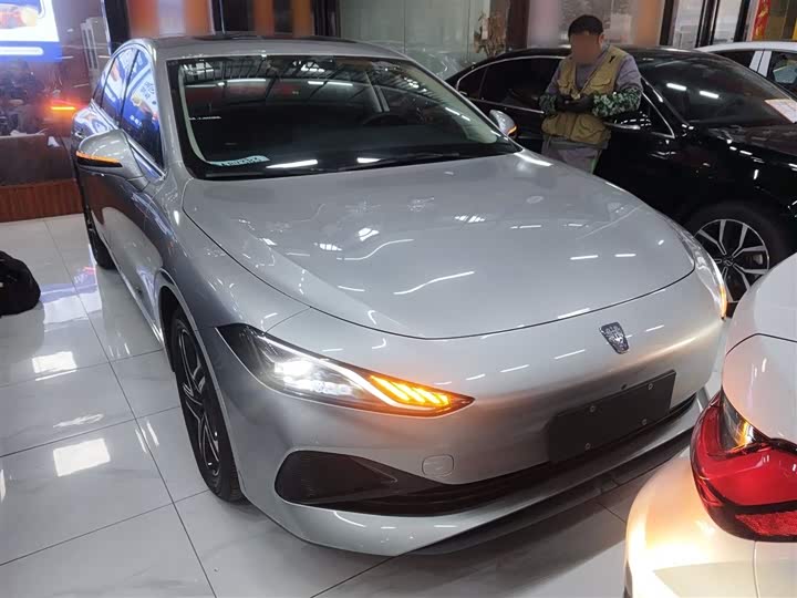 Фото 4 - Roewe D7