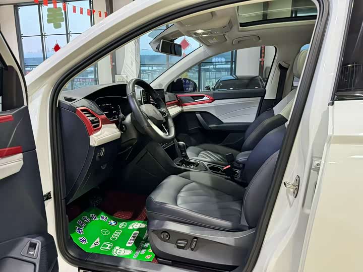 Фото 4 - Volkswagen Tharu