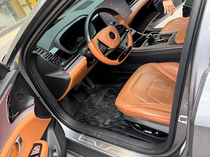 Фото 3 - BYD Han