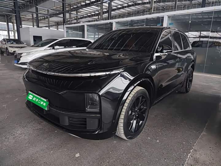 Фото 2 - LiXiang L8