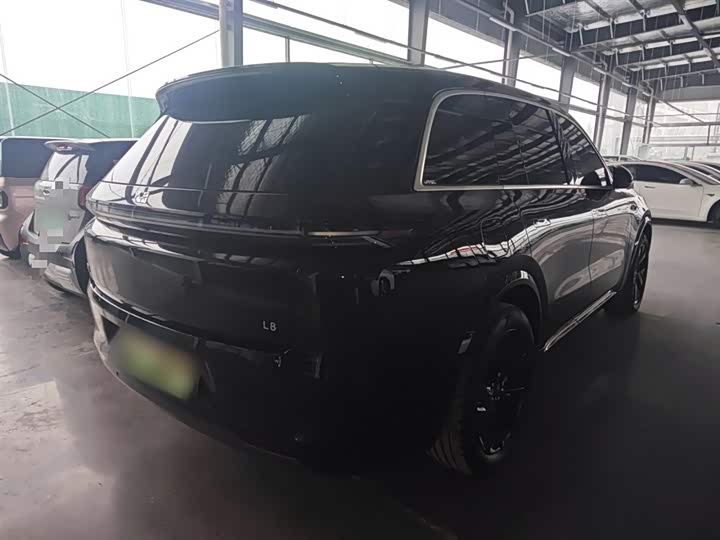 Фото 7 - LiXiang L8