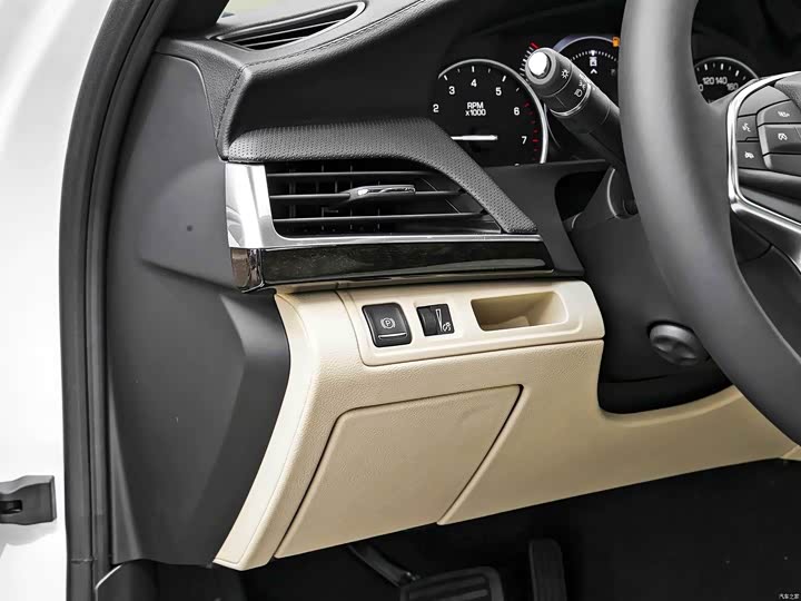 Фото 7 - Cadillac CT6